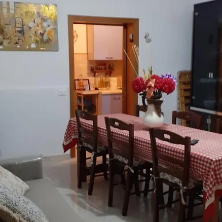 Allori, Via Degli Allori In Holiday home